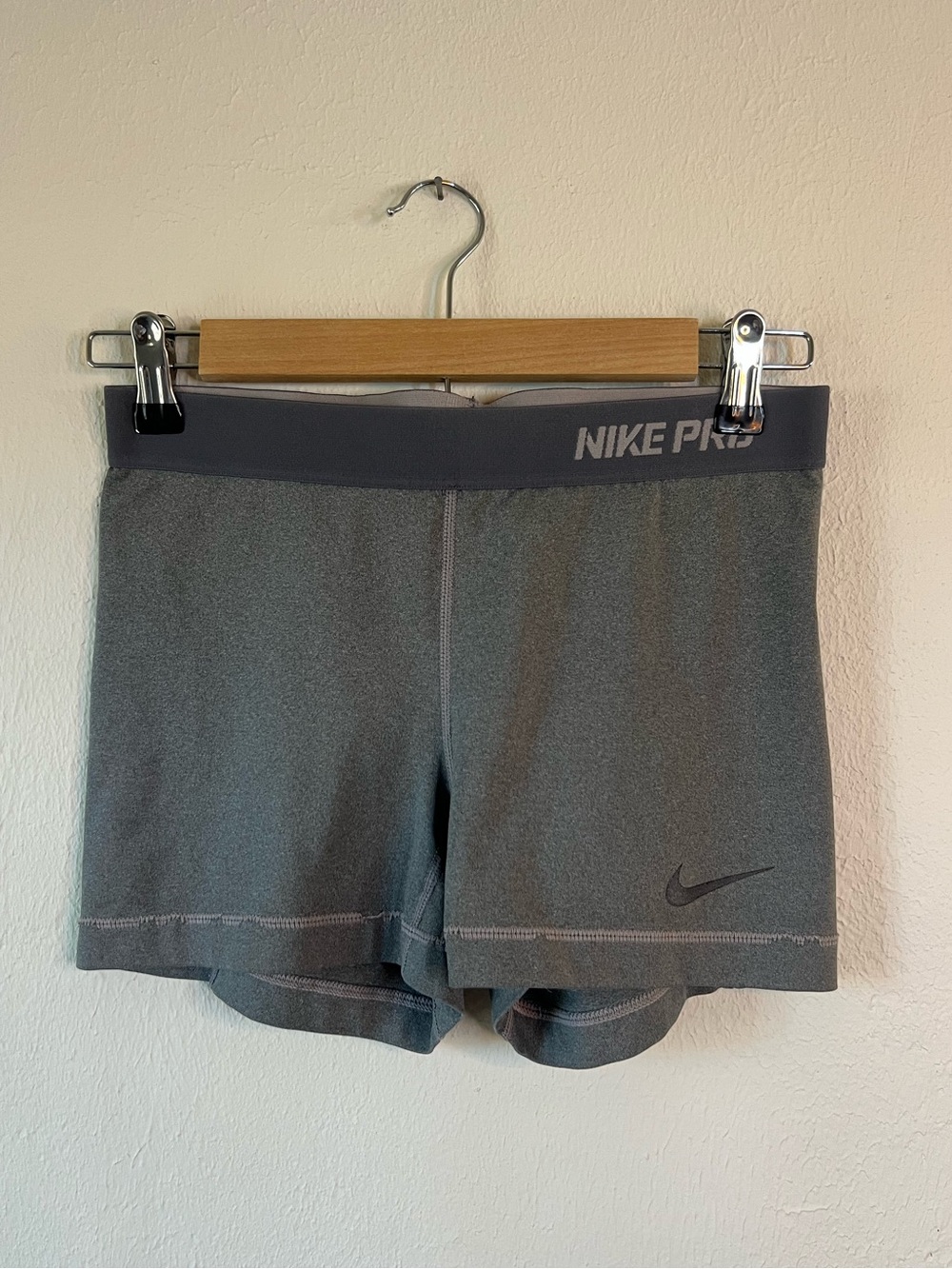 Heather Gray Nike PRO shorts